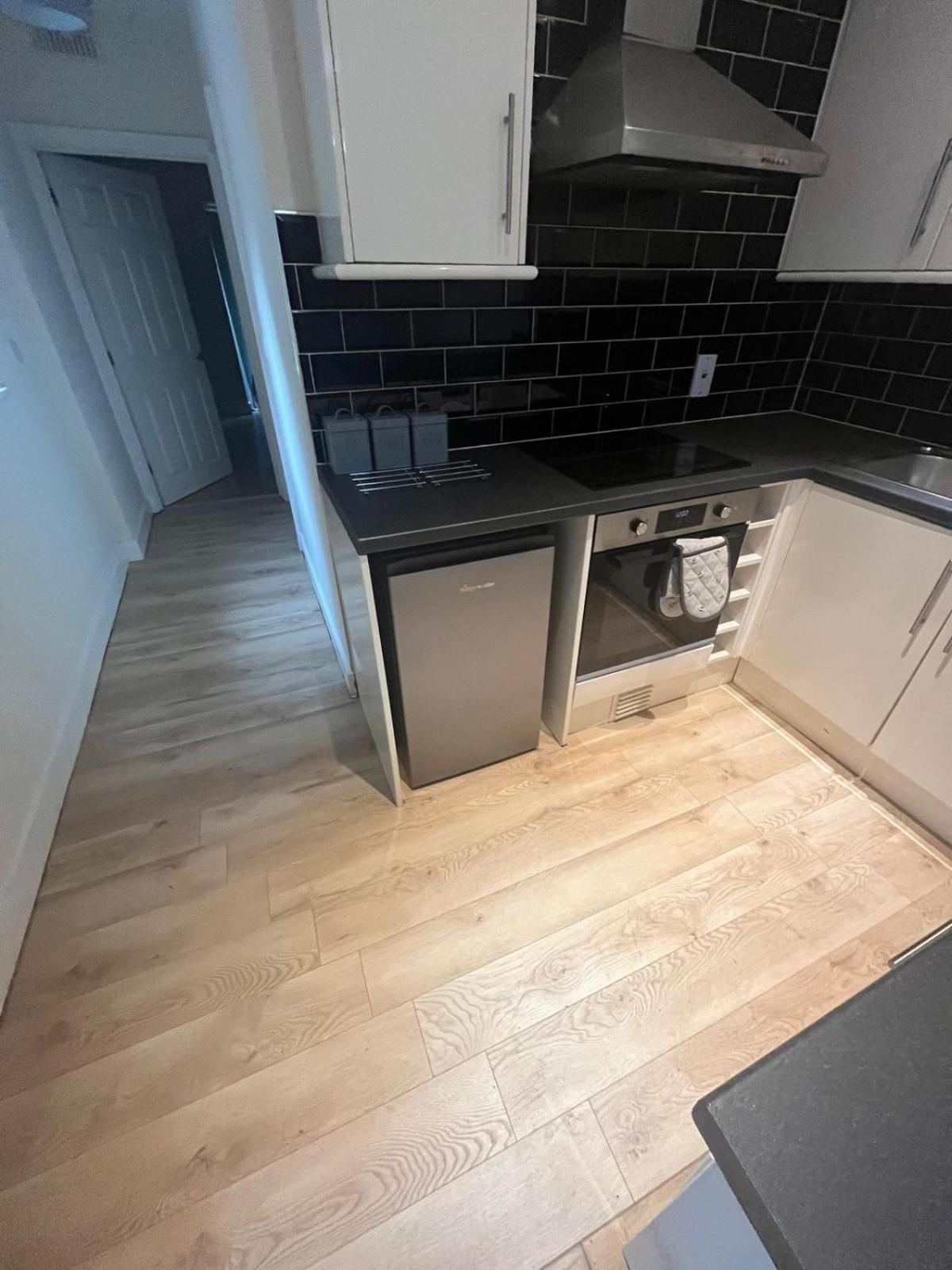 לייסטר 1 Bedroom Flat With Parking מראה חיצוני תמונה
